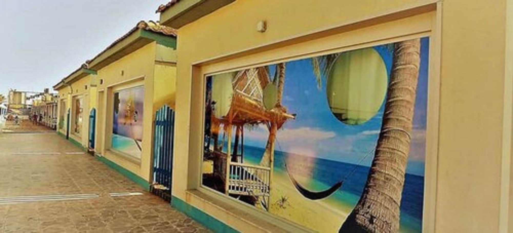 维拉吉奥阿尔伯格国际拉普拉加酒店 卡塔尼亚 外观 照片